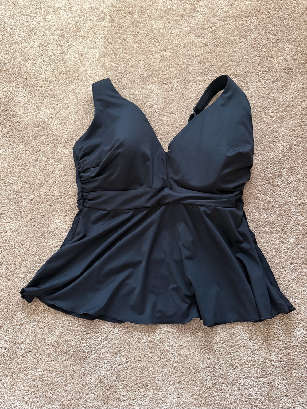 Lands' End Black Swim Top with V-Neck 16DDD